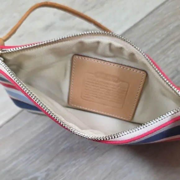 Coach RARE Vintage Striped Canvas Tote and Wristlet Set - Picture 16 of 16